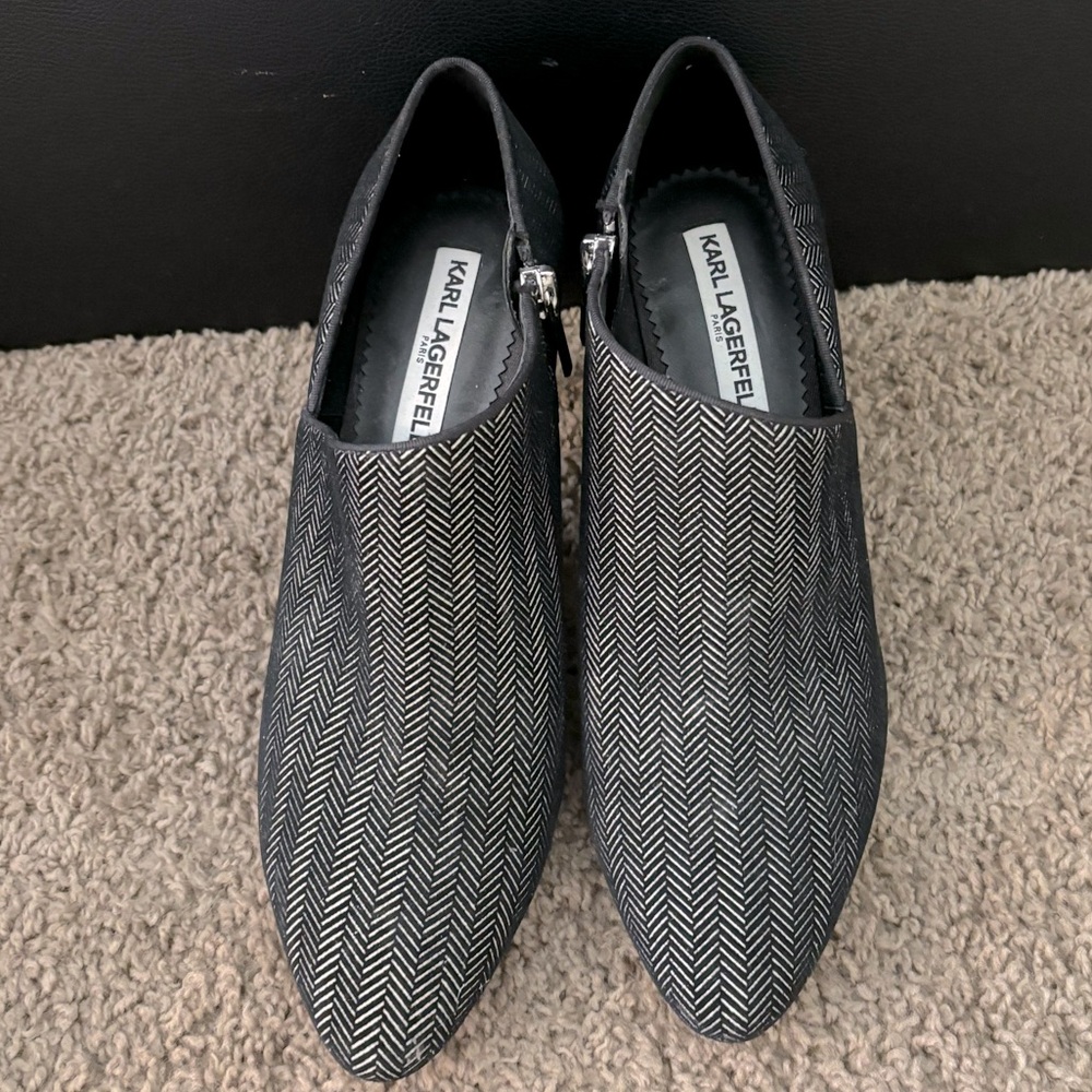 Karl Lagerfeld tweed booties/shooties